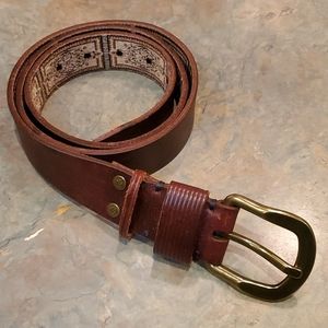 Robert Graham belt